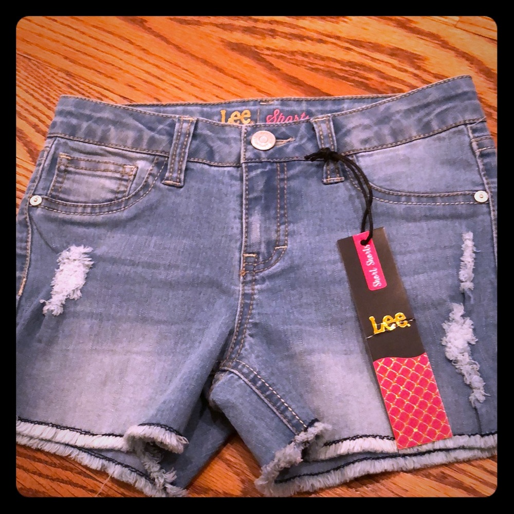 Girls denim short shorts